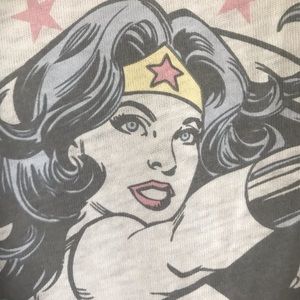 Wonder Woman T